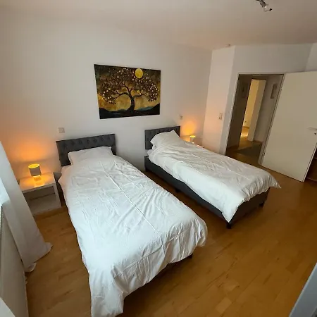 Sehr Schoene 100 Qm Zentrale Lage 5 Min Nach Aachen Apartament Würselen