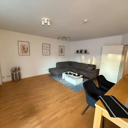 Sehr Schoene 100 Qm Zentrale Lage 5 Min Nach Aachen Wurselen