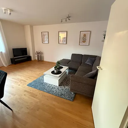 Sehr Schoene 100 Qm Zentrale Lage 5 Min Nach Aachen