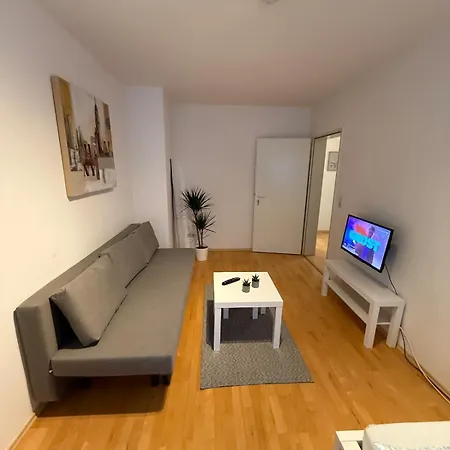 Apartment Sehr Schoene 100 Qm Zentrale Lage 5 Min Nach Aachen *