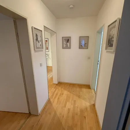 Sehr Schoene 100 Qm Zentrale Lage 5 Min Nach Aachen *