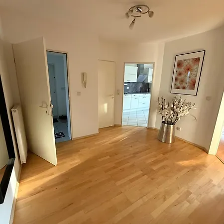 Apartament Sehr Schoene 100 Qm Zentrale Lage 5 Min Nach Aachen *
