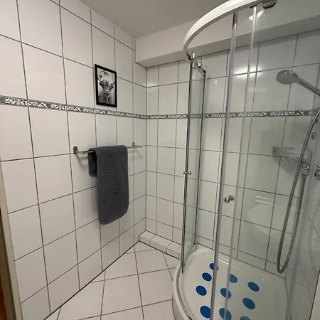 Sehr Schoene 100 Qm Zentrale Lage 5 Min Nach Aachen *