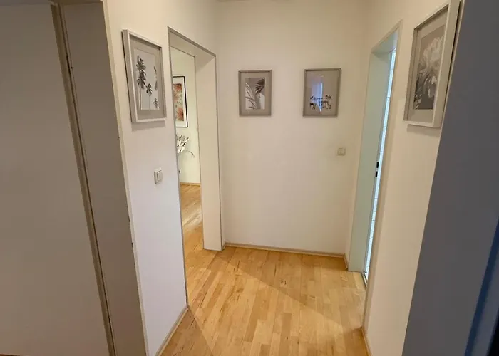 Sehr Schoene 100 Qm Zentrale Lage 5 Min Nach Aachen *