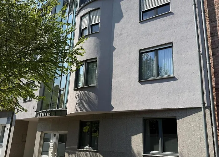 Apartamento Sehr Schoene 100 Qm Zentrale Lage 5 Min Nach Aachen *
